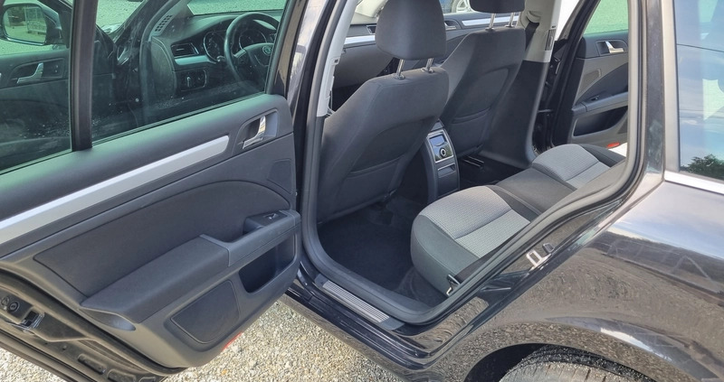 Skoda Superb cena 29900 przebieg: 370000, rok produkcji 2013 z Recz małe 631